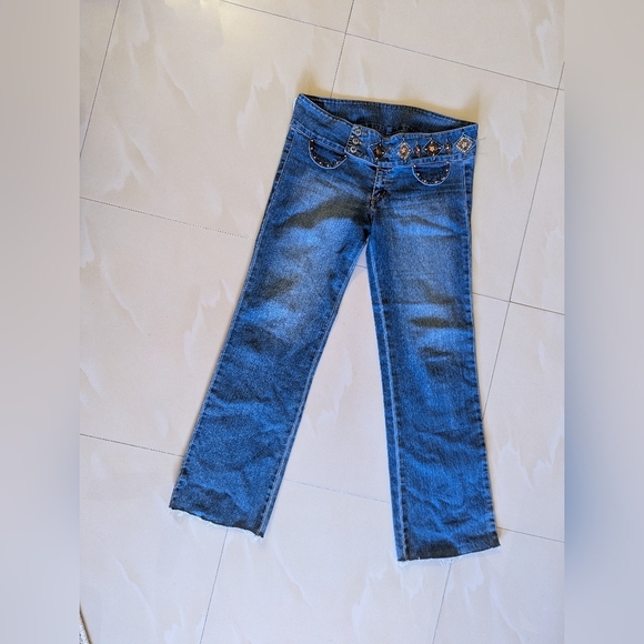 Corelli Women’s jeans, size 12 wide leg zipper bottom - Picture 5 of 16